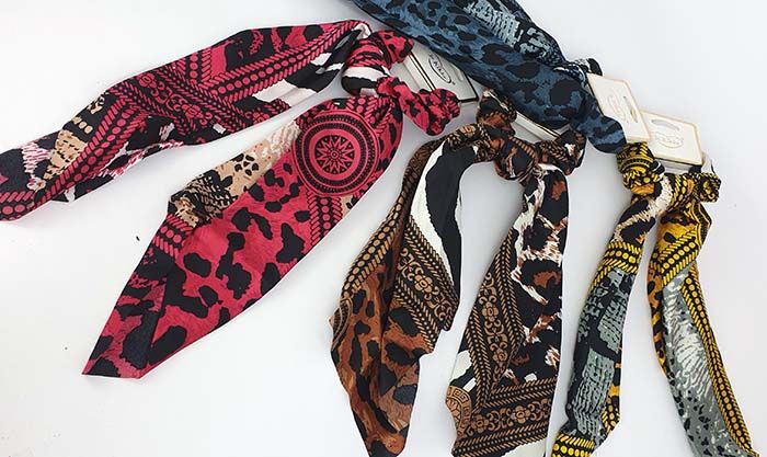FERMACODA CON FOULARD (X6PZ)